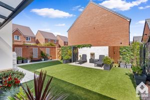 Photo 13- click for photo gallery